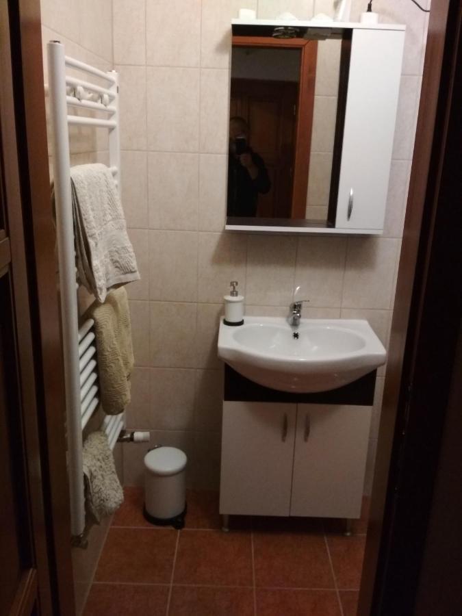 Apartament Julia Vendeghaz Tar Zewnętrze zdjęcie